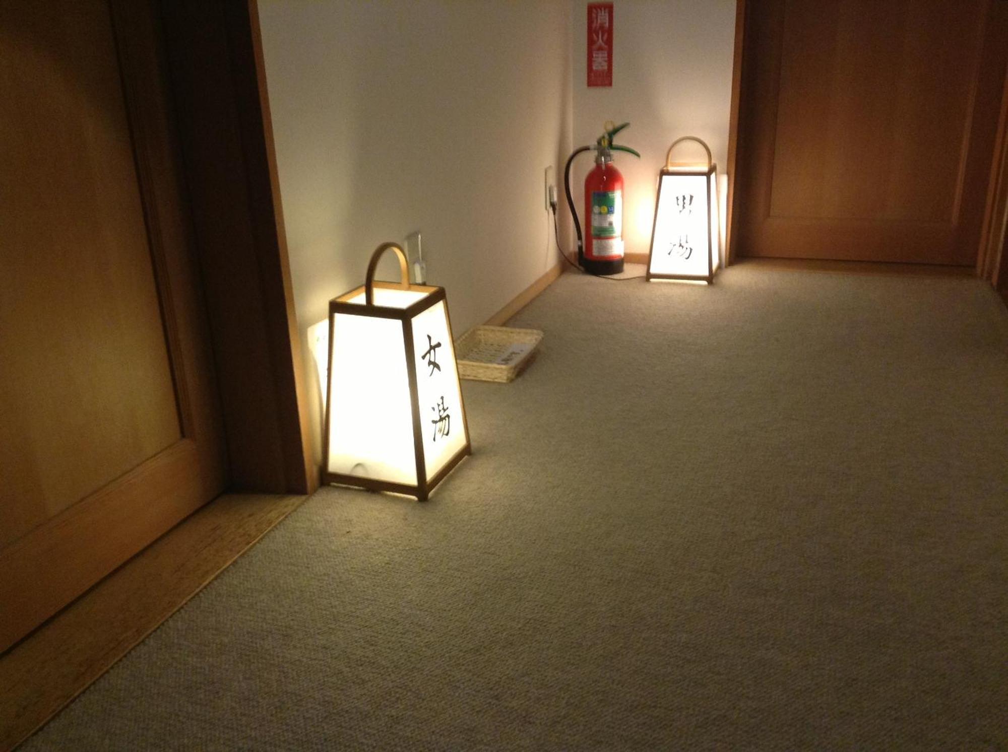 Minamiya 山とねこと遊ぶ宿 みなみ家 Hakuba Exterior foto